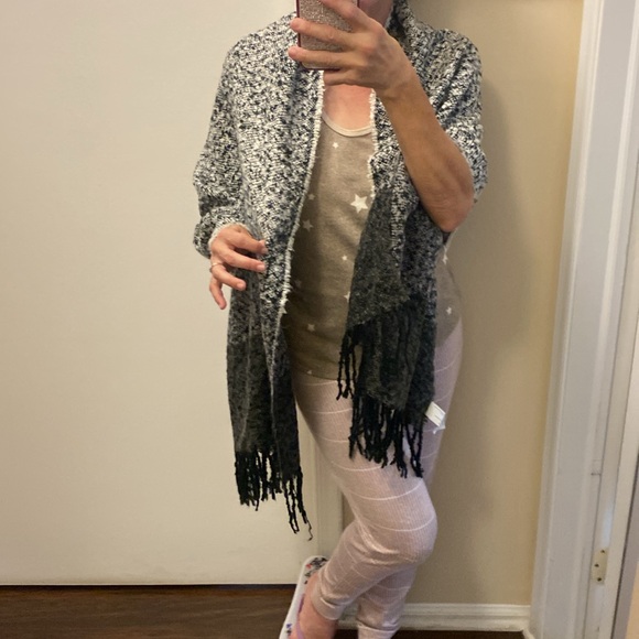 Fringe wrap - Picture 2 of 7